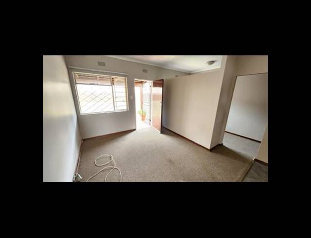 1 BEDROOM TOWNHOUSE FOR SALE IN PRIMROSE